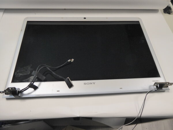 Sony Vaio VPCEC2M1E 17 Display Panel komplett Scharniere
