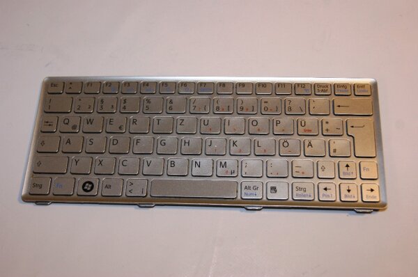 SONY VPC-W Tastatur Keyboard Layout Deutsch silber AESY2G00010 #2102
