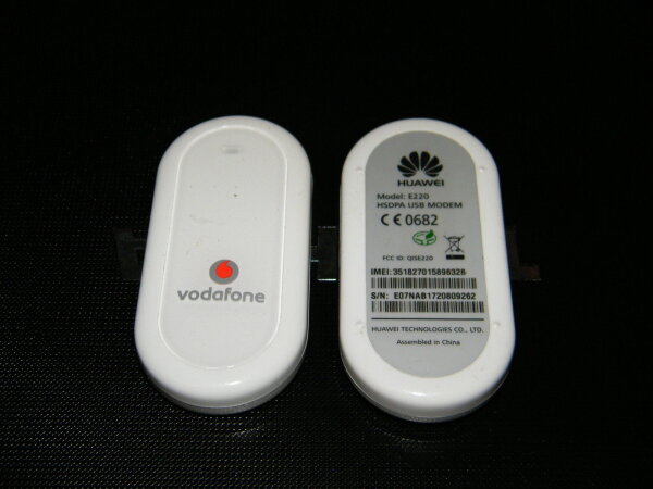 Vodafone Huawei E220 HSDPA 7.2  USB Modem 3G / GSM / UMTS / EDGE / GPRS #2360.1*