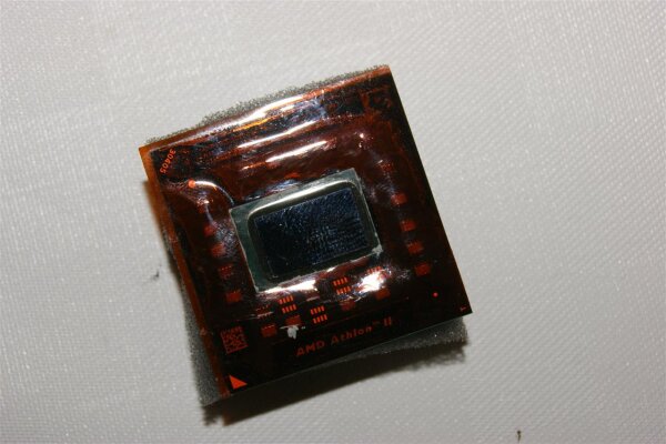 ASUS X70A AMD Athlon II CPU M300 2 x 2,0GHz AMM300DB022GQ #2616