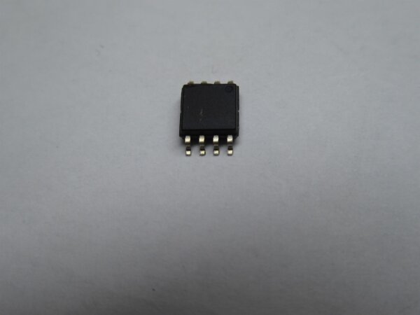 SST25VF040 Chip / IC SOP8    #3121_10.2