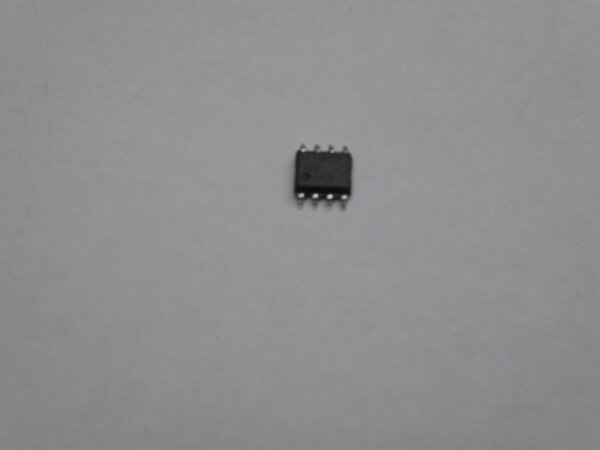 LM393A Chip / IC SOP8    #3121_10.4